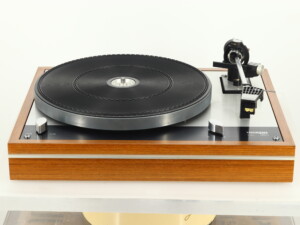 Thorens TD160 Turntable - Image 2