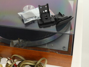 Thorens TD160 Turntable - Image 8