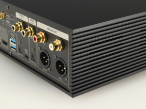 Eversolo DMP-A6 Streaming DAC / PreAmplifier - Image 8