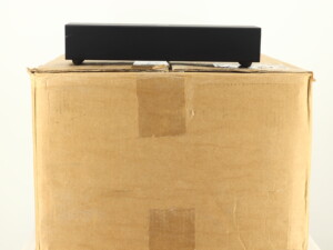 Linn LP12 Turntable  - Oak / Karousel Bearing / Lingo 4 Power Supply / Akito 3B Tonearm / Dyanvector 20X2L Cartridge - Image 12