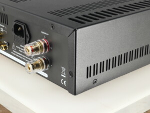 Astin Trew AT2-2100 Integrated Amplifier - Red - Image 8