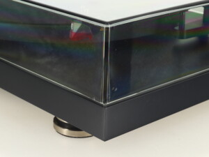Pro-Ject Debut Pro Turntable - Satin Black - Image 9