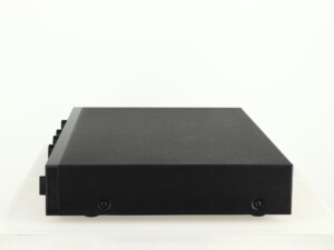 Audiolab 8000Q Pre Amplifier - Black - Image 3