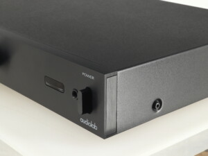 Audiolab 8000Q Pre Amplifier - Black - Image 6