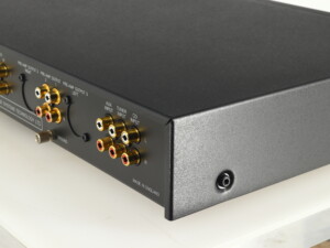 Audiolab 8000Q Pre Amplifier - Black - Image 8