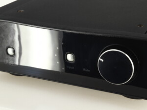 Rega Brio-R Integrated Amplifier - Image 12