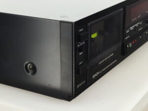 Denon DR-M11 Cassette Deck - Image 9