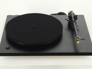 Rega P3/24 Turntable / Exact Cartridge - Black - Image 6