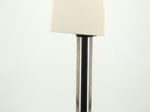 Meridian DSP3200 Loudspeakers - White / Stands - Image 3