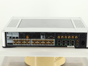 Meridian G61RSL Digital Surround Controller - Silver - Image 4