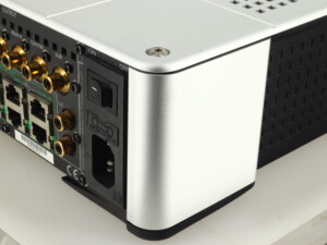 Meridian G61RSL Digital Surround Controller - Silver - Image 10