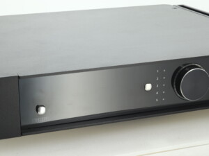 Rega Elicit-R Integrated Amplifier - Image 11