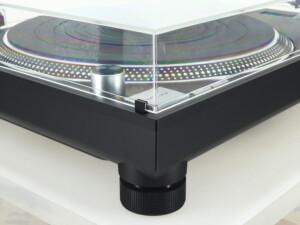 Technics SL-1210GR Turntable / Ortofon 2M Bronze Cartridge - Image 8