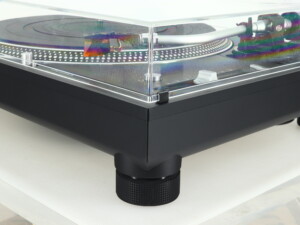 Technics SL-1210GR Turntable / Ortofon 2M Bronze Cartridge - Image 9