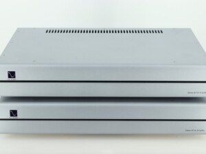 PS Audio M700 Monoblock Amplifiers - Silver - Image 2