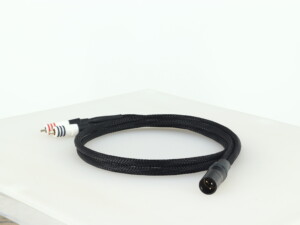 Chord Company Signature Tuned Aray Interconnect Cable 2RCA-XLR 1.0m - Image 7