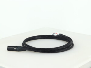 Chord Company Signature Tuned Aray Interconnect Cable 2RCA-XLR 1.0m - Image 8