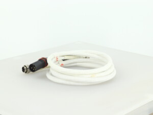 Chord Sarum T Super ARAY Interconnect Cable 4-Pin DIN - XLR 1.0m Pair - Image 8