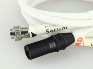 Chord Sarum T Super ARAY Interconnect Cable 4-Pin DIN - XLR 1.0m Pair - Image 10