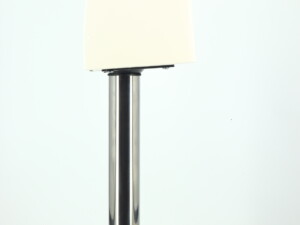 Meridian DSP3200 Loudspeakers – White / Stands - Image 5