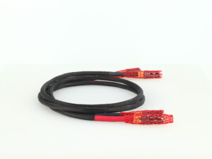 Tellurium Q Black II Interconnect Cable 2RCA - 2RCA 1.0m Pair - Image 5