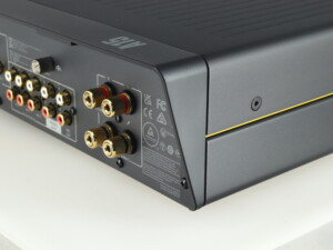 Arcam A15 Integrated Amplifier - Image 8