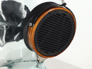 Audeze LCD-3 Headphones - Image 6