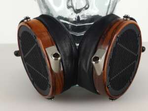 Audeze LCD-3 Headphones - Image 10