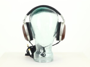 Denon AH-D5000 Headphones - Image 4