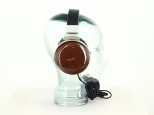 Denon AH-D5000 Headphones - Image 5