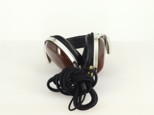 Denon AH-D5000 Headphones - Image 13