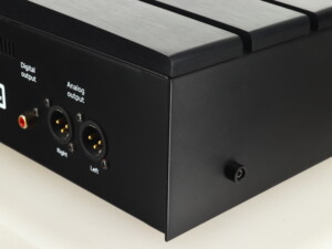Opera Audio Consonance Reference CD 2.2 CD Player - Image 10