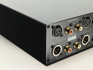 Oppo HA-1 Headphone Amplifier - Image 7