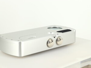 Chord Prima Pre Amplifier - Silver - Image 6