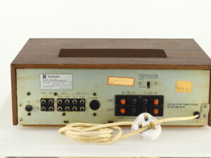Technics SU-7100 Integrated Amplifier - Silver - Image 4