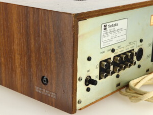 Technics SU-7100 Integrated Amplifier - Silver - Image 9