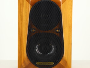 Diapason Karis Standmount Speakers - Walnut - Image 7