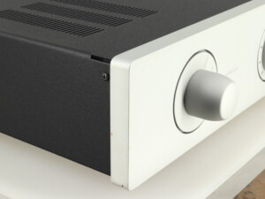 Unison Research Unico Integrated Amplifier - Silver - Image 9