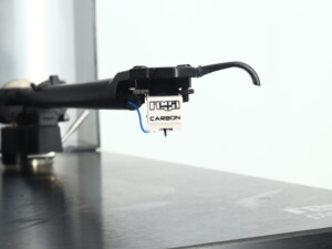 Rega Planar 3 Turntable / Carbon Cartridge - Image 12
