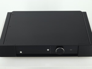 Rega Elex-R Integrated Amplifier - Image 6