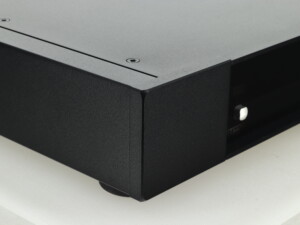 Rega Elex-R Integrated Amplifier - Image 7