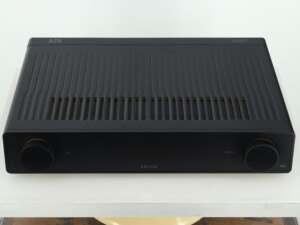 Arcam A25 Integrated Amplifier - Image 6