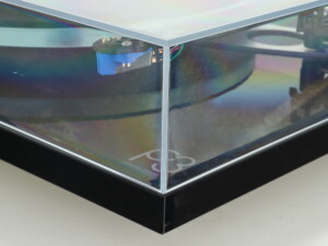 Rega Planar 3 Turntable - Black / Elys 2 Cartridge - Image 9