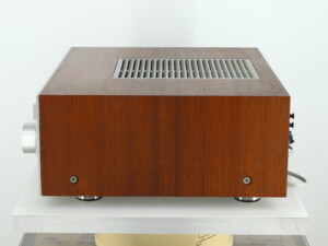 Yamaha CA-2010 Integrated Amplifier and CT-1010 AM/FM Stereo Tuner - Image 10