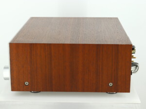 Yamaha CA-2010 Integrated Amplifier and CT-1010 AM/FM Stereo Tuner - Image 4