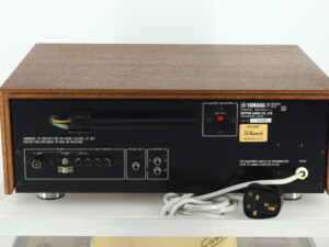 Yamaha CA-2010 Integrated Amplifier and CT-1010 AM/FM Stereo Tuner - Image 5