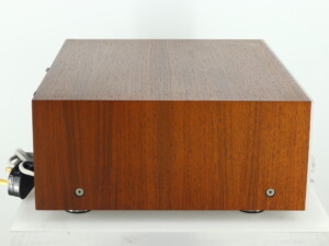 Yamaha CA-2010 Integrated Amplifier and CT-1010 AM/FM Stereo Tuner - Image 6