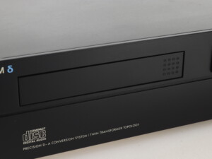 Arcam Delta 70.2 CD Player - Image 12