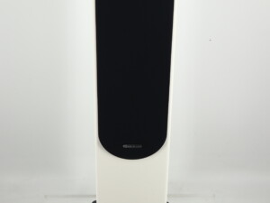 Monitor Audio Silver 200 Floorstanding Speakers - Satin White - Image 11