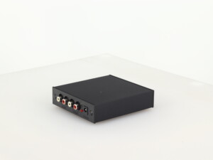 Rega FONO Mini A2D Phonostage - Image 9